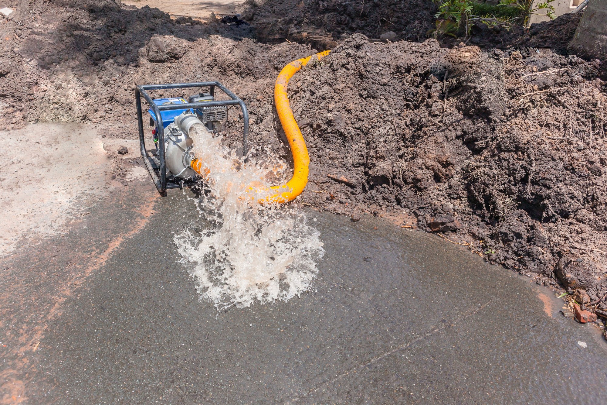 portable-water-pump-shutterstock_1308535939